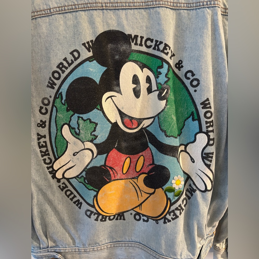 Disney Mickey & Co World printed Jean Jacket 🌎